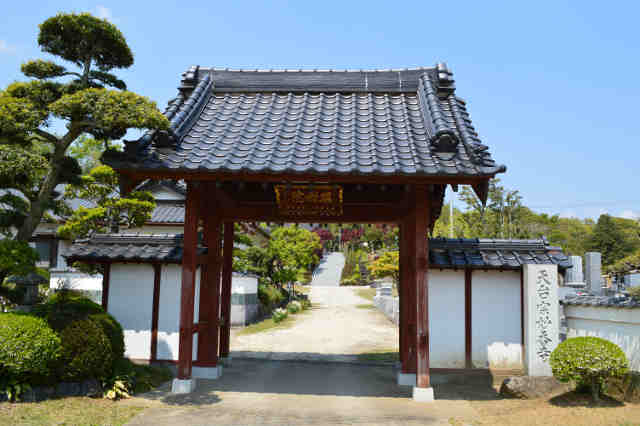 妙香寺門