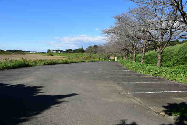 天神山公園駐車場
