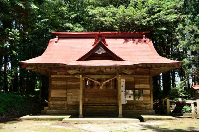 小坂神社拝殿