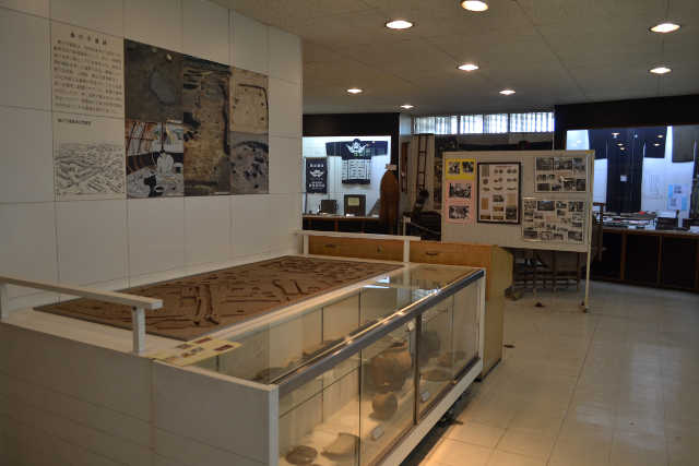 石岡市民俗資料館展示室