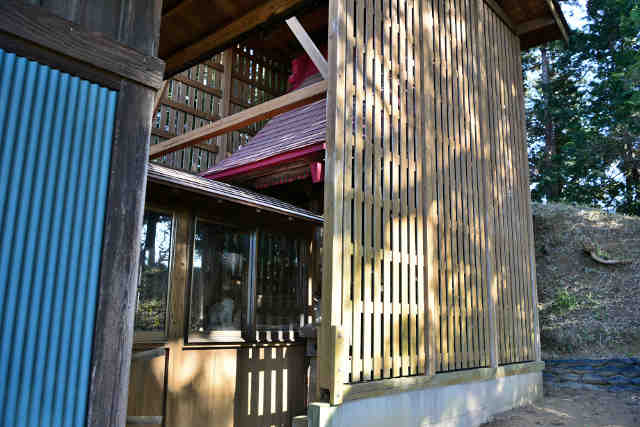 鹿島神社松塚本殿