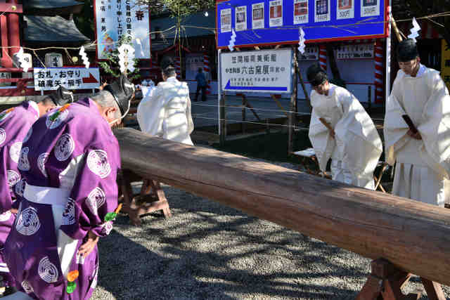笠間稲荷神社釿始式神事