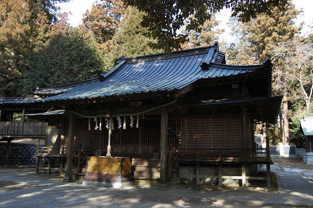 稲田神社拝殿