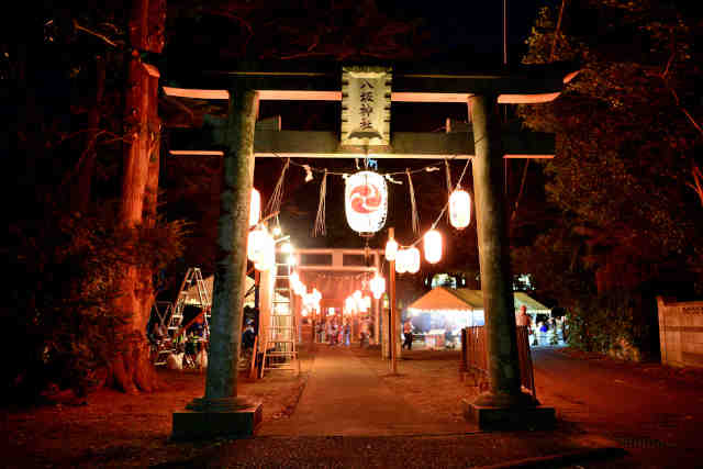 小茎八坂神社万灯祭