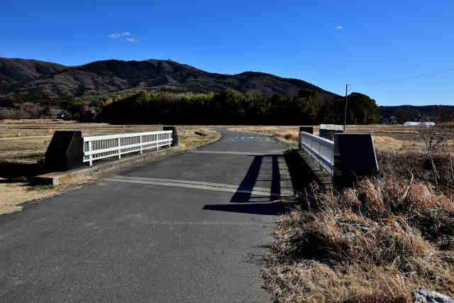 �R���P���򒓎ԏ������_�拴