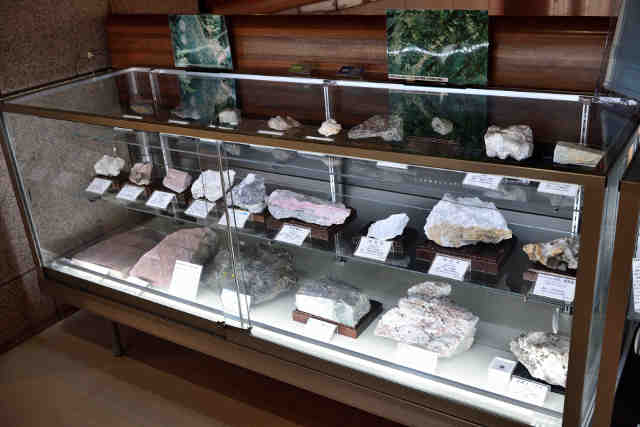 地質標本館ジオパーク岩石