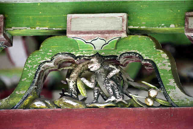 日枝神社蟇股右