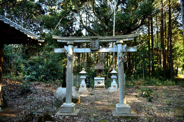 夜刀神社