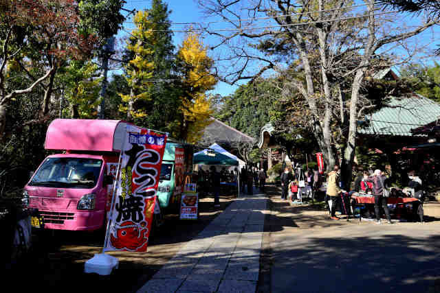 ��J����s