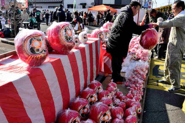 ���B���s