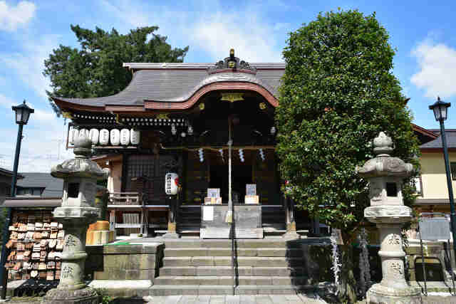 健田須賀神社拝殿