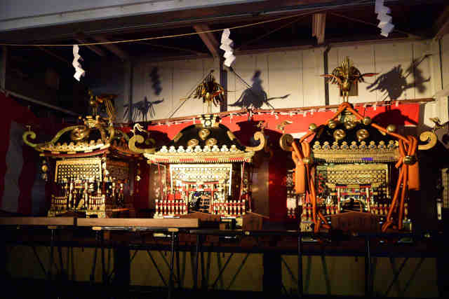 ���c�{��_�Ѓ��C�g�A�b�v�_�`��