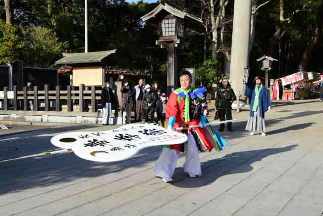 �l�Éꋽ�Փ�����