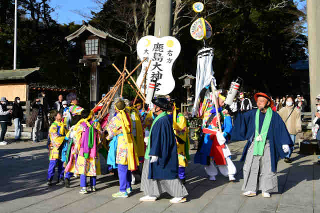 �l�Éꋽ�Փ�����