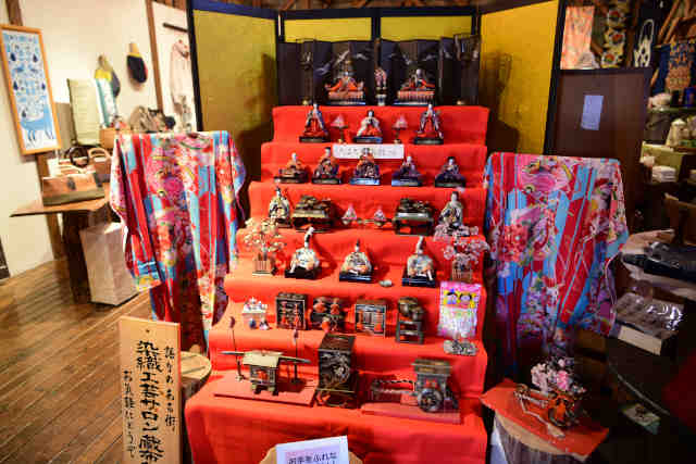 ���z�s������